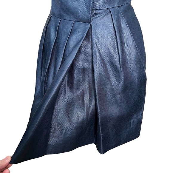 Robert Rodriguez Women’s Navy Mini Skirt with Unique Front Pleat  Apx Size 6 - Picture 5 of 13